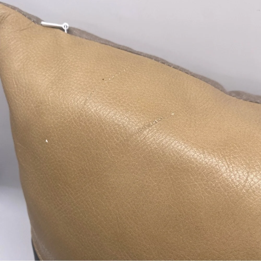 NEW Leather Luxury Pillow Cover (Only).Size 18x18